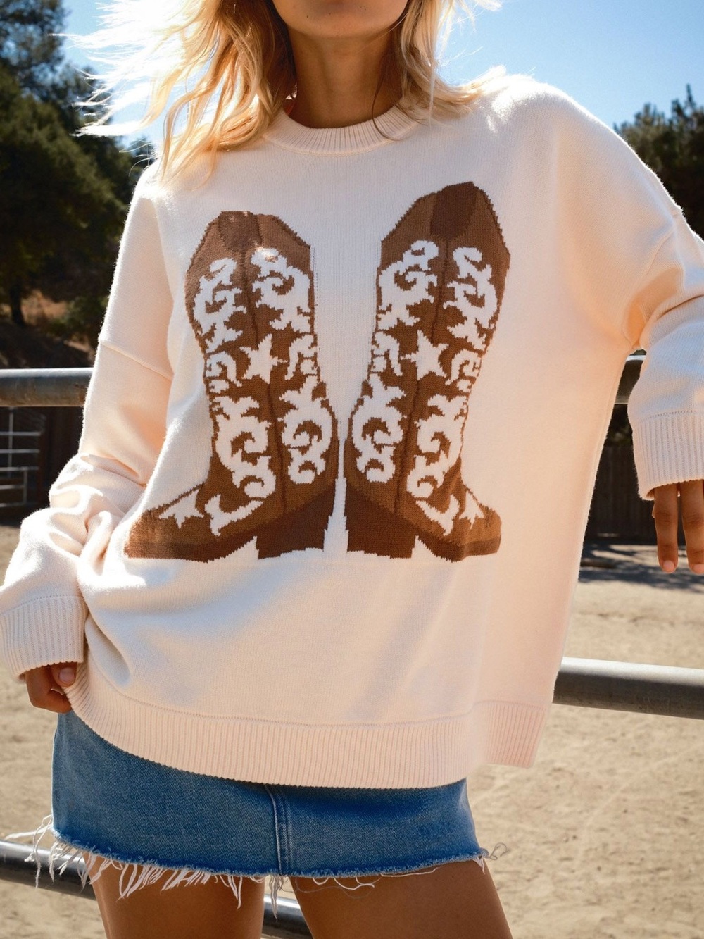 🤠 Show Me Your Mumu Stay Awhile Sweater Cowboy Boot Knit